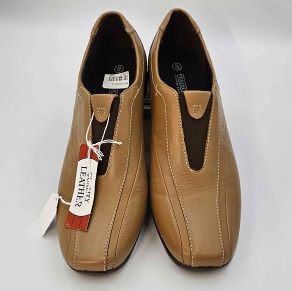 Predictions Women's Leather Shoes , Size 8 - Picture 7 of 9